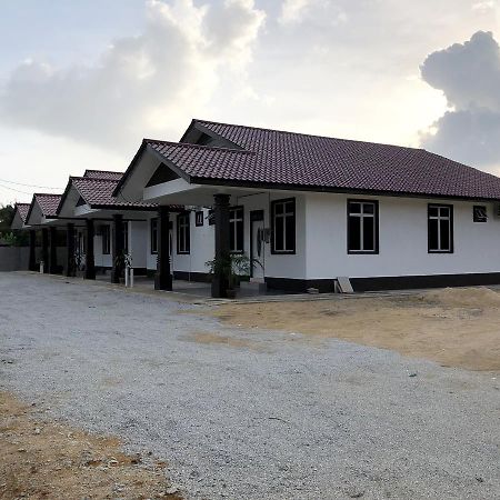 Twin Homestay D Kuala Terengganu Exterior photo