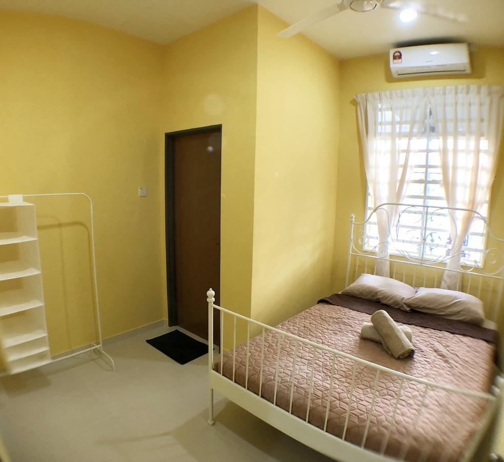 Twin Homestay D Kuala Terengganu Exterior photo