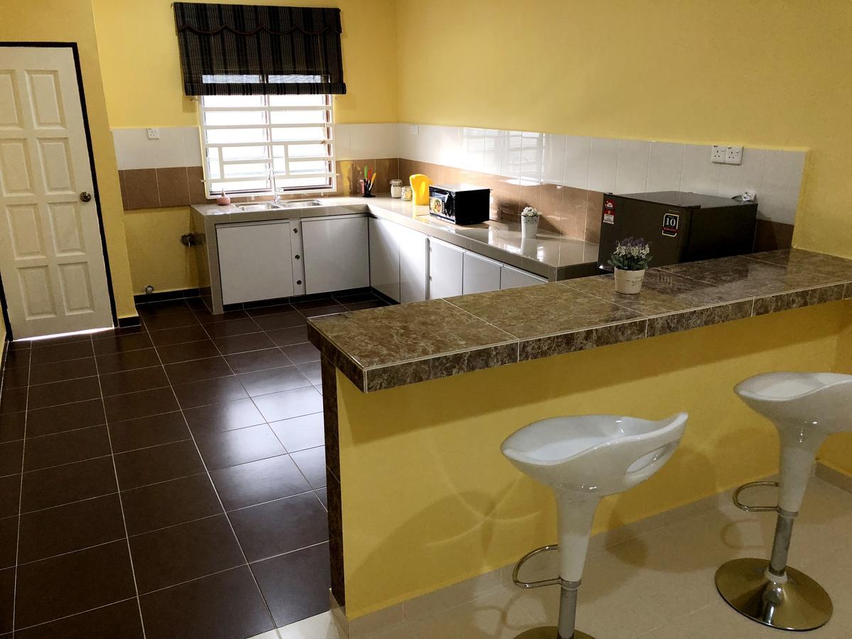Twin Homestay D Kuala Terengganu Exterior photo