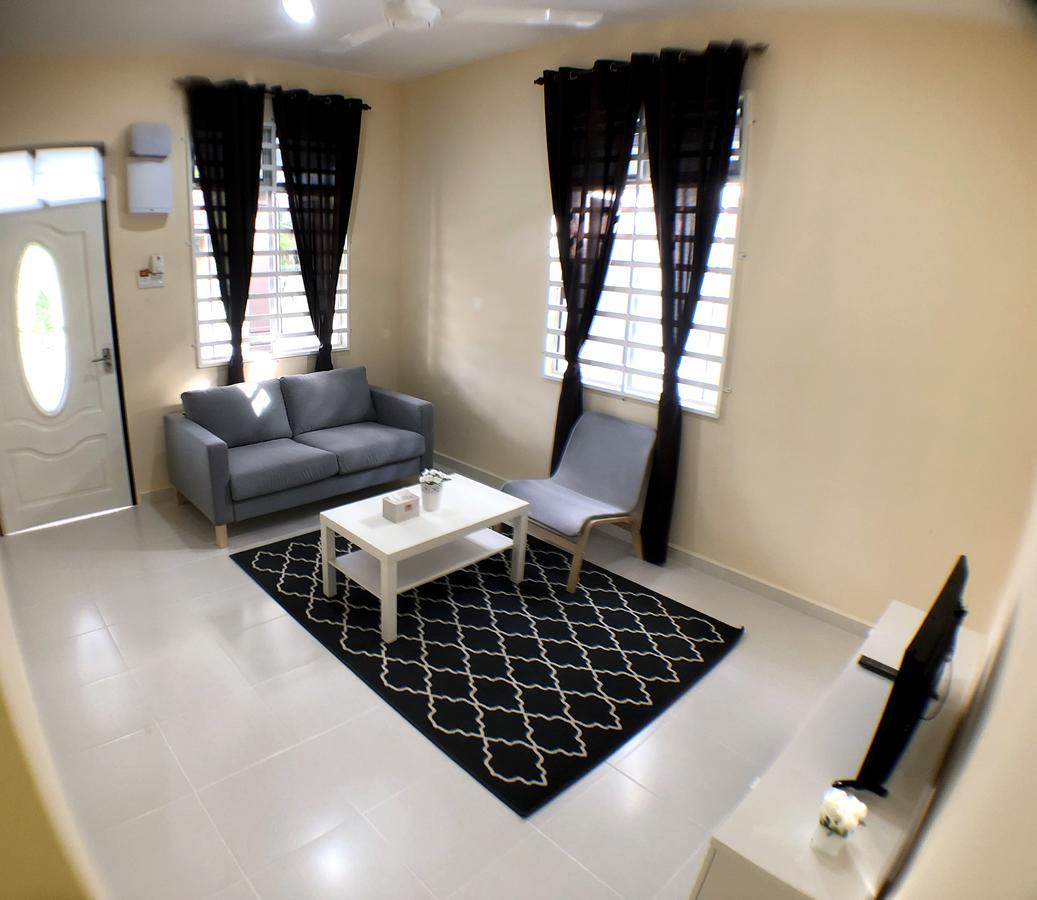 Twin Homestay D Kuala Terengganu Exterior photo
