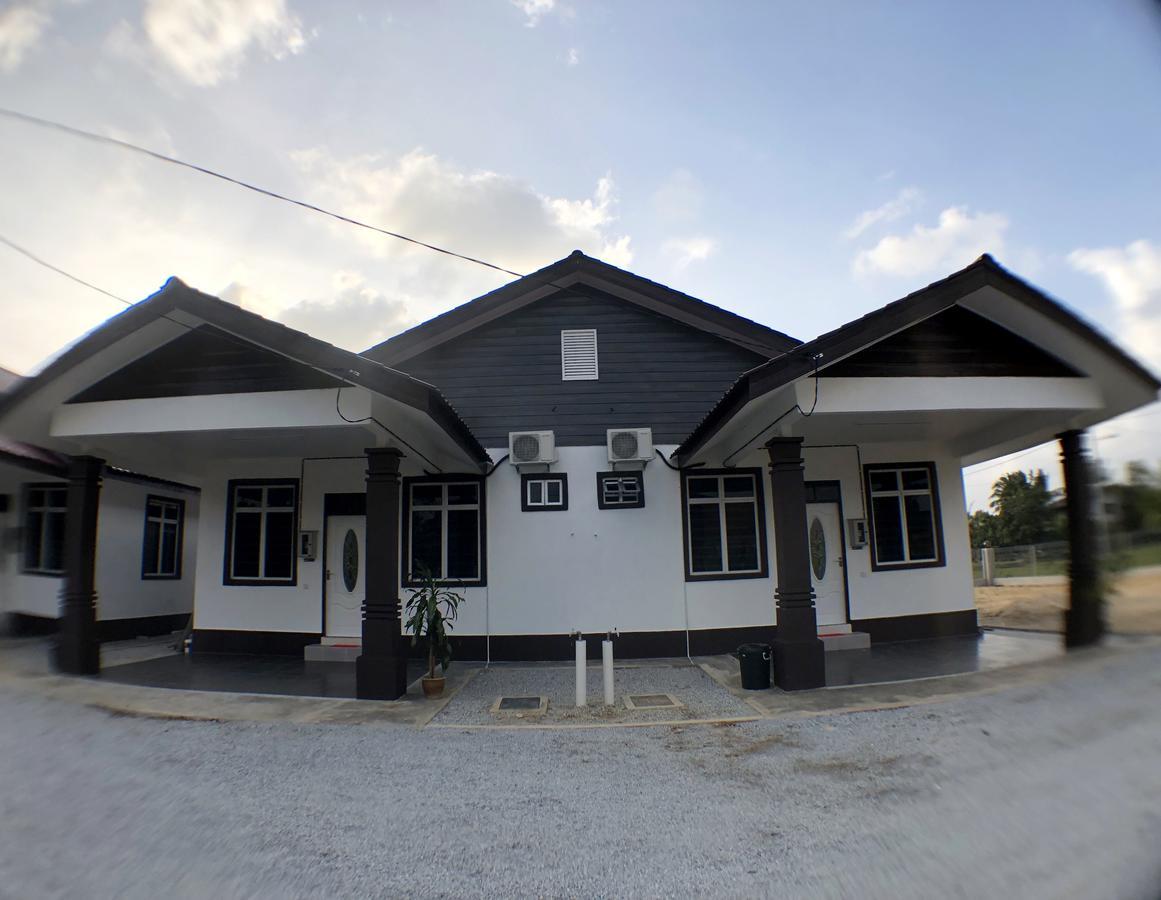 Twin Homestay D Kuala Terengganu Exterior photo